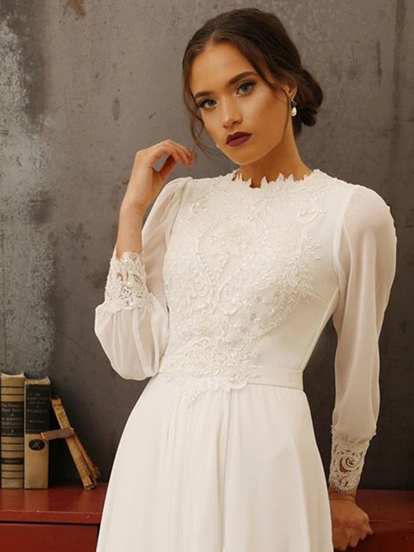 Sweet Princess Chiffon Lace Jewelry Long sleeved Floor mopping Wedding Dress