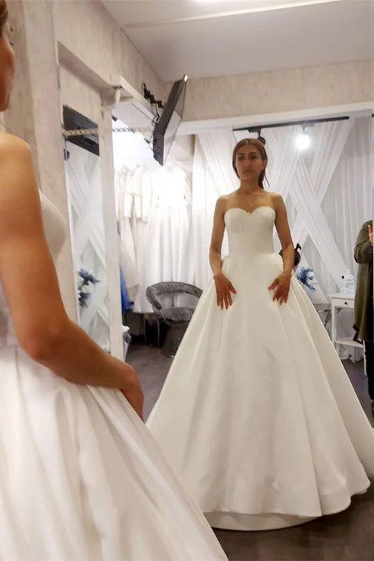 Satin Sweetheart Wedding Dress Bridal Gown