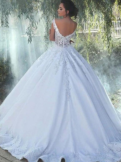 Ball Gown Scoop Sleeveless Brushed Lace Satin Wedding Dress