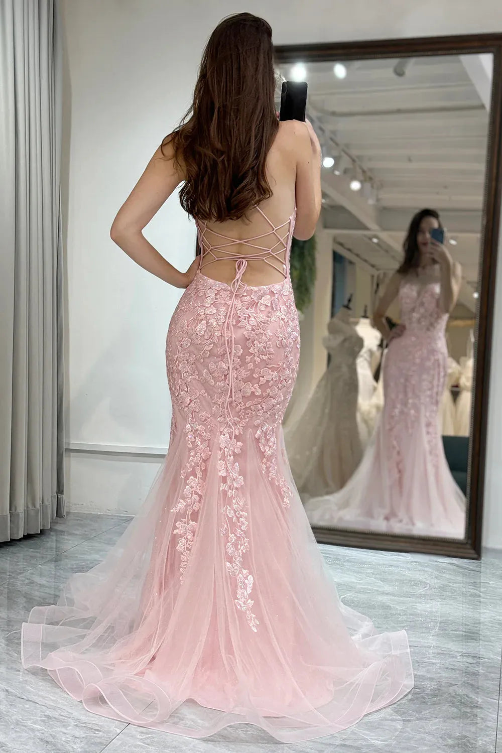 Elegant slim fit mermaid lace up long strapless ball dress